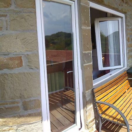 Apartmaji Suhorje Luaran gambar