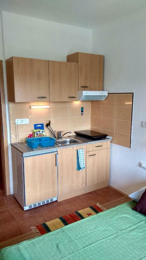 Apartmaji Suhorje Luaran gambar