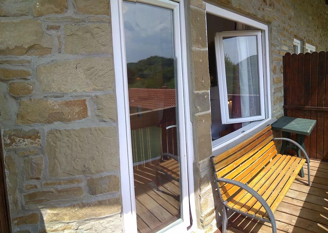 Apartmaji Suhorje Luaran gambar